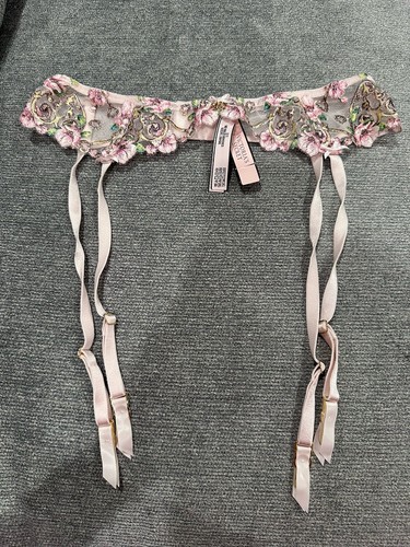 Nwt victoria secret dream - ,